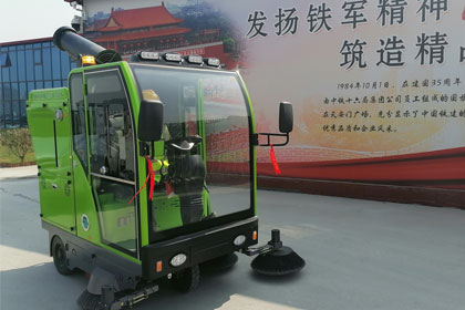 莱特LT-G26扫地车赋能中铁十六局清洁提质 助力绿色发展